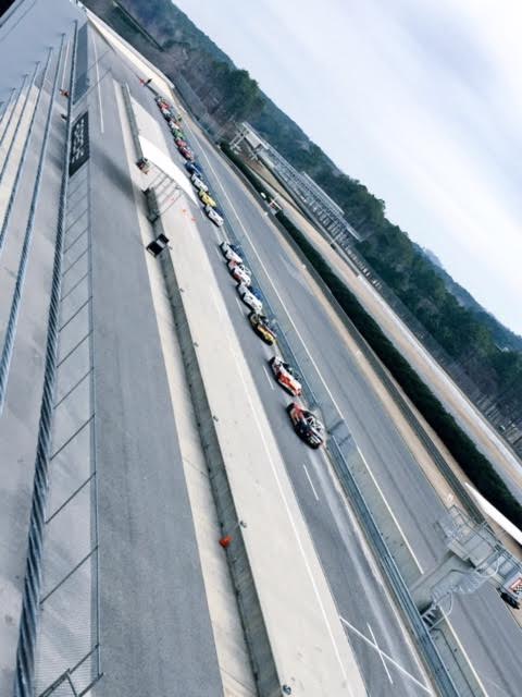 A strong field of Global MX-5 Cup competitors ready to take to the track!