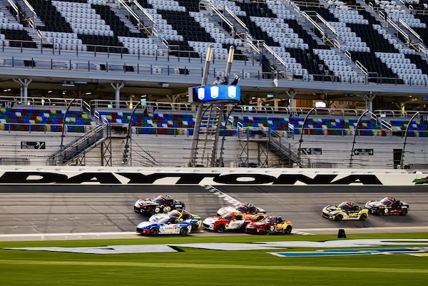 Another dramatic photo finish for Race1! 